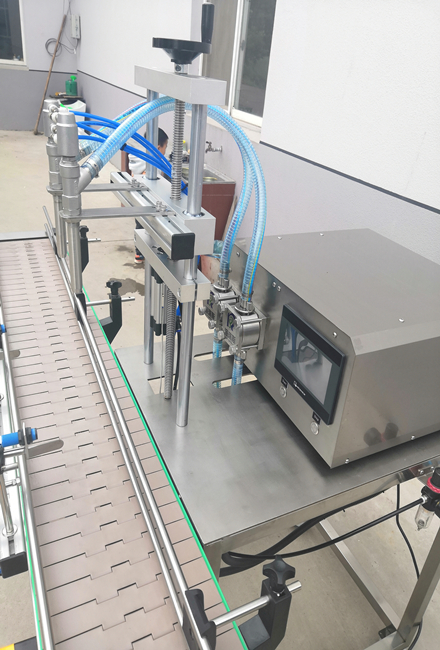 50ml a 5000ml automatizou o distribuidor 2 do pulverizador do álcool do gel do champô do lubrificante da loção da máquina de engarrafamento