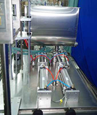 Máquina de engarrafamento automatizada da precisão alta com consumo da baixa potência